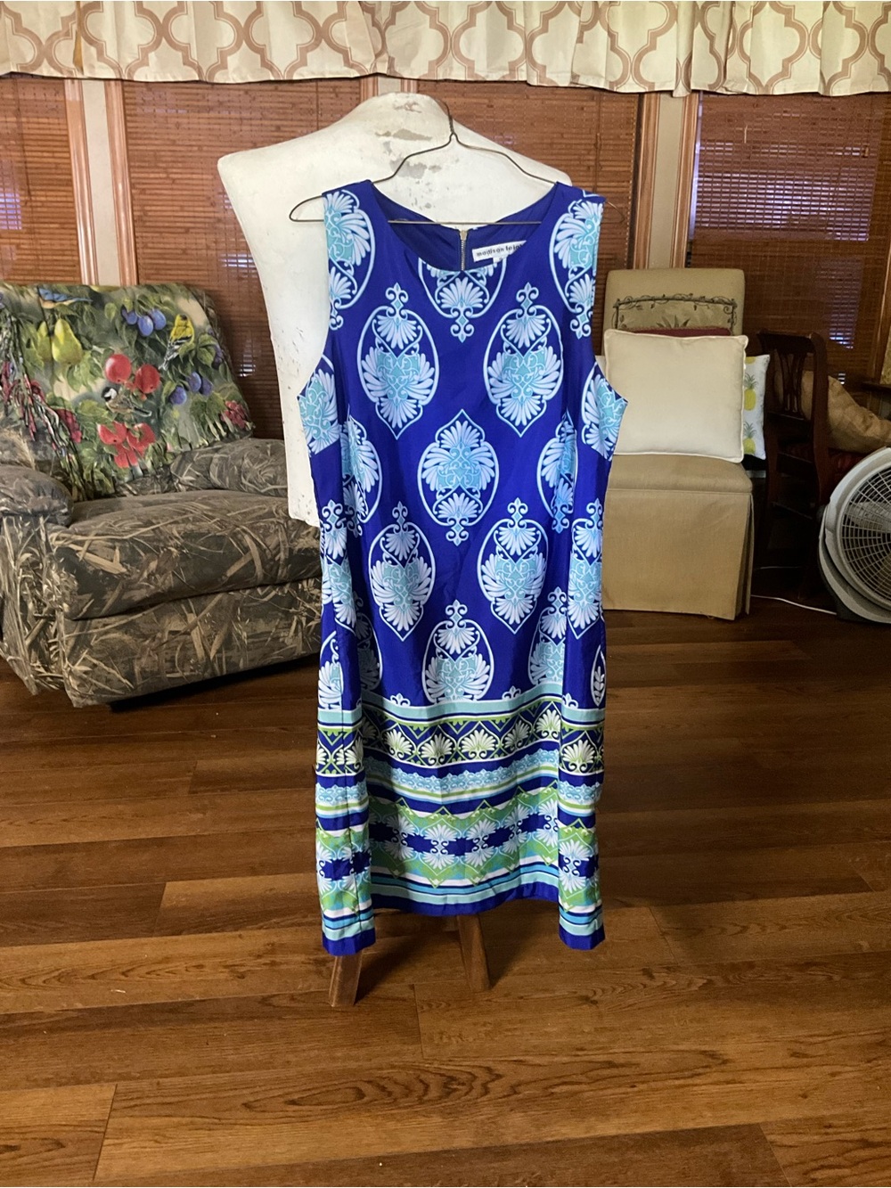 Madison Leigh size 10 dress